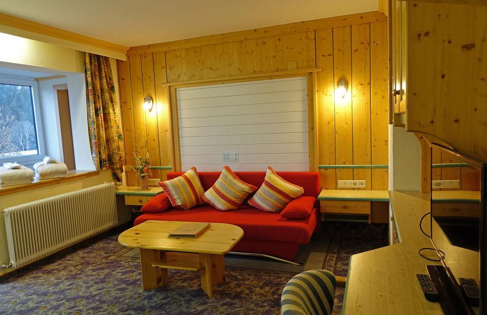Premium Wanderhotel Steirerhof Schladming Exterior photo