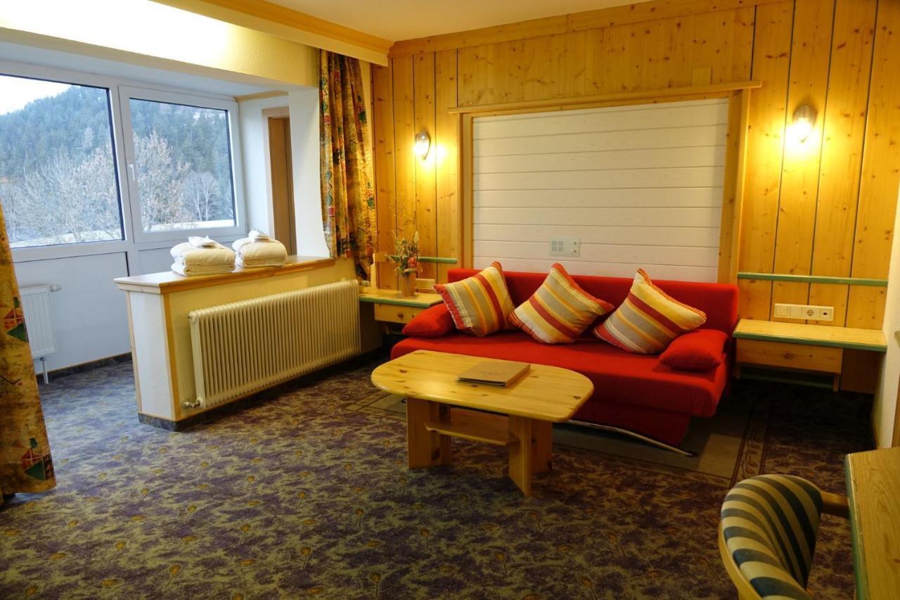 Premium Wanderhotel Steirerhof Schladming Exterior photo